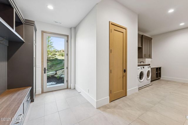 2105 E Paddleboard Way, Kamas, UT 84036