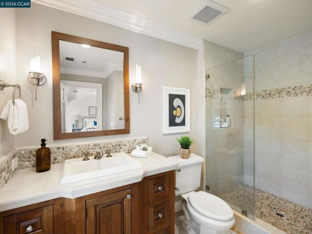 295 Barrington Ln, Alamo, CA 94507