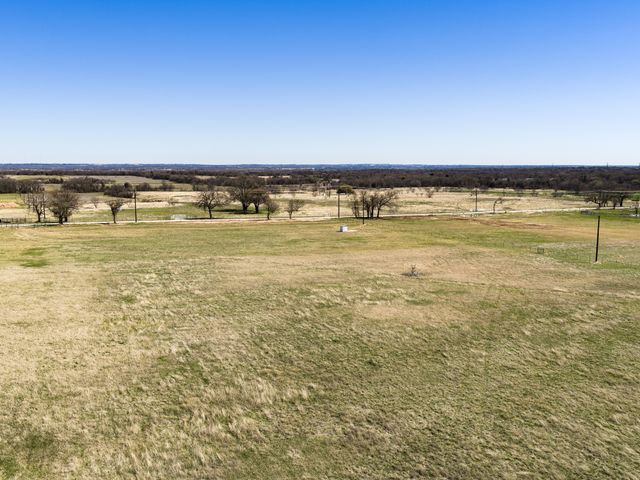 250 Cr-1475, Alvord, TX 76225