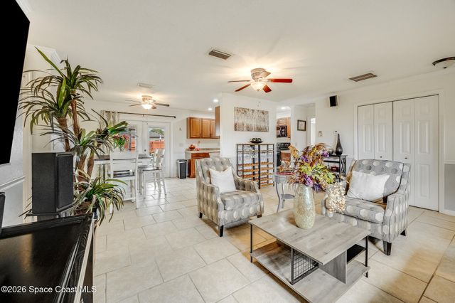 2115 Wagonwheel Avenue SE, Palm Bay, FL 32909