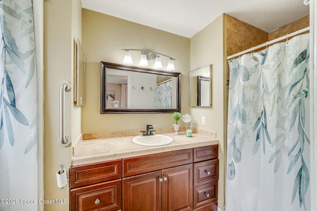 2115 Wagonwheel Avenue SE, Palm Bay, FL 32909