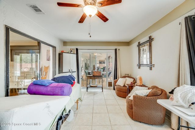 2115 Wagonwheel Avenue SE, Palm Bay, FL 32909