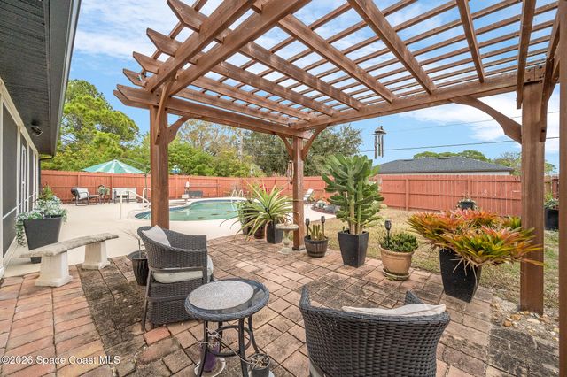 2115 Wagonwheel Avenue SE, Palm Bay, FL 32909