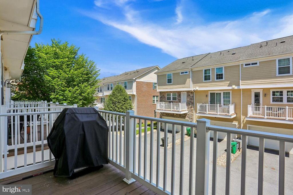 Image 16 of property listing at 123 FAIRBANKS DR, Gaithersburg, MD 20877