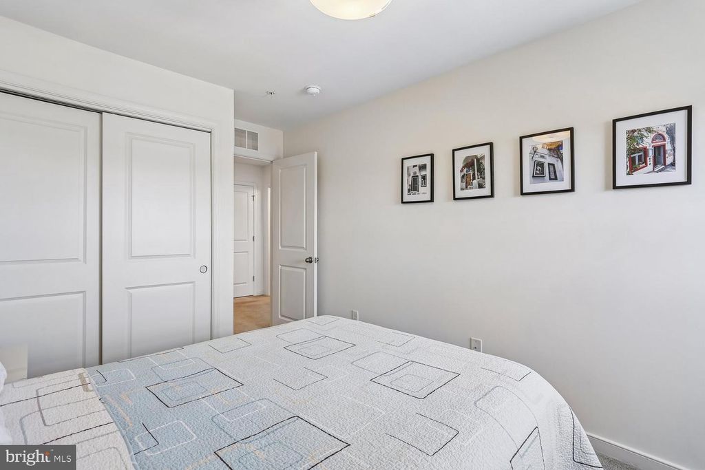 Image 33 of property listing at 123 FAIRBANKS DR, Gaithersburg, MD 20877
