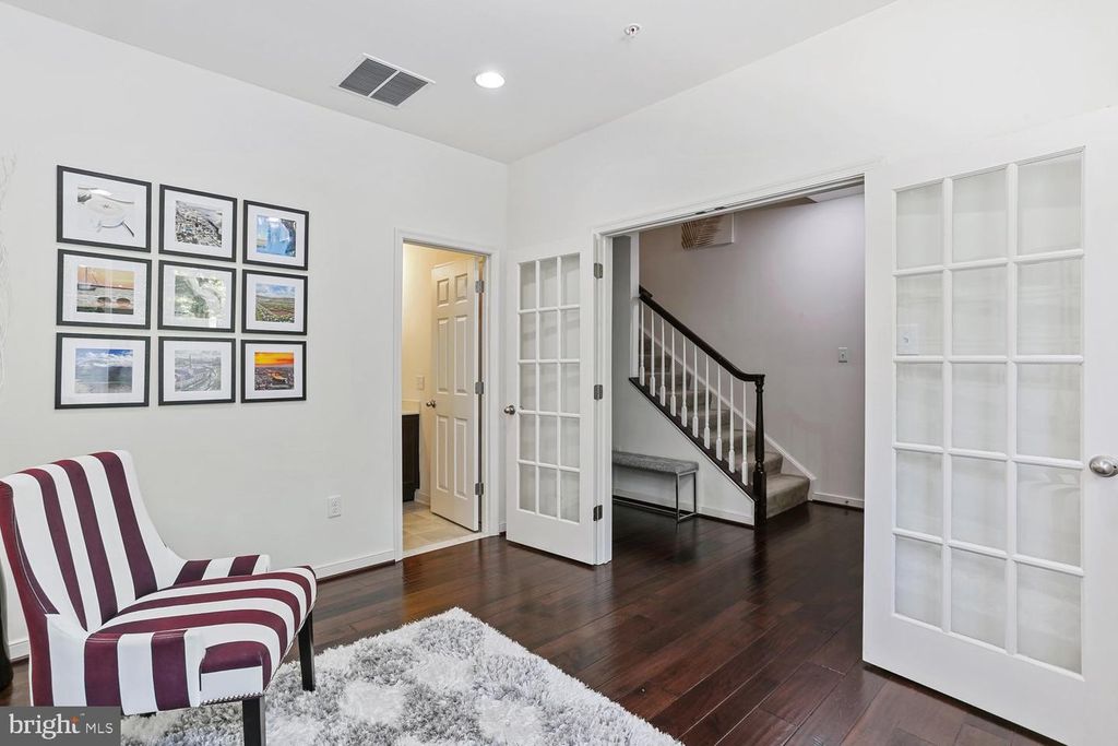 Image 45 of property listing at 123 FAIRBANKS DR, Gaithersburg, MD 20877