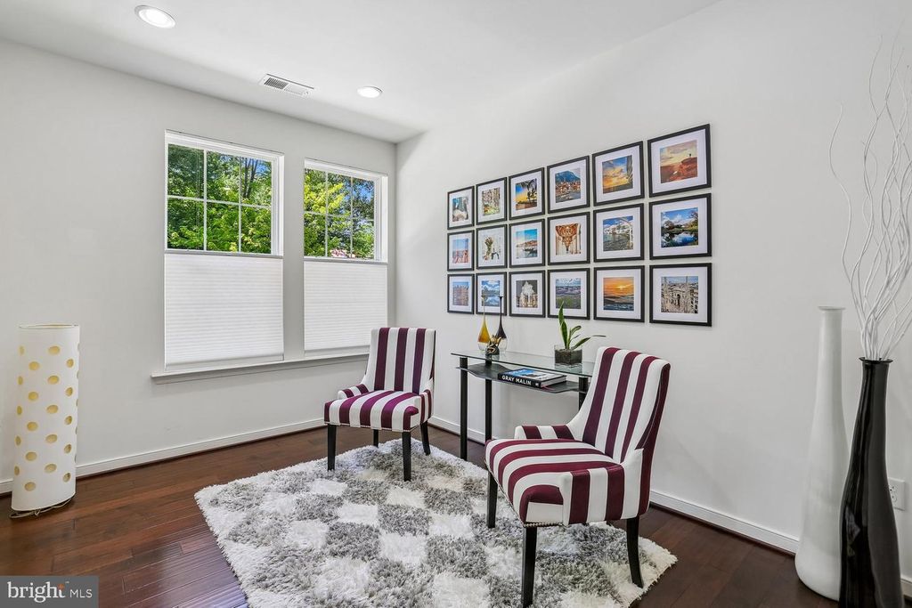 Image 46 of property listing at 123 FAIRBANKS DR, Gaithersburg, MD 20877