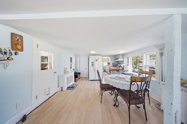 62 Pleasant St, Hopkinton, MA 01748