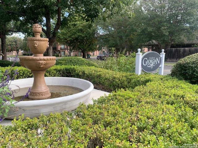 8401 N New Braunfels Ave Apt 212, San Antonio, TX 78209