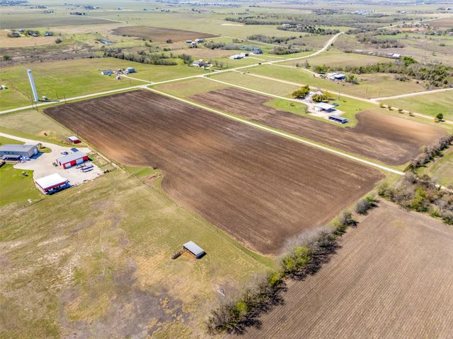 1295 County Road 432 RD, Taylor, TX 76574