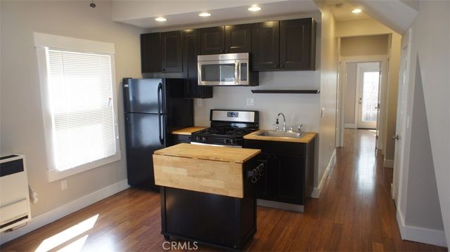 432 E 6th Street, Long Beach, CA 90802