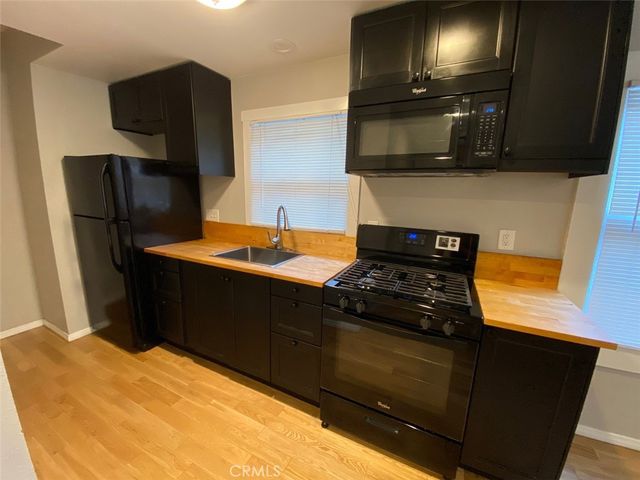 432 E 6th Street, Long Beach, CA 90802