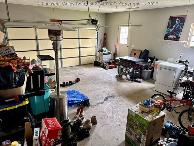 3899 Iva Durst Road, Leon, WV 25123