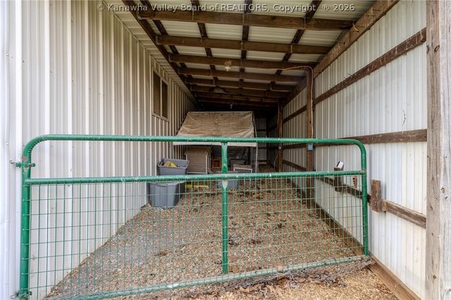 3899 Iva Durst Road, Leon, WV 25123