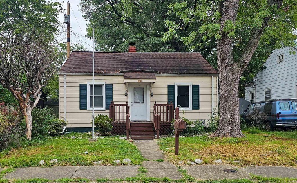 1558 Henning Avenue, Evansville, IN 47714