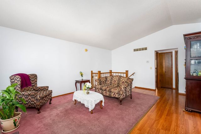 5402 Arlene St, Wichita, KS 67207