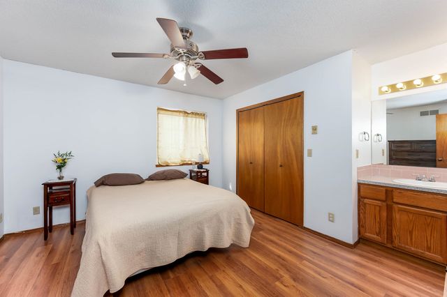 5402 Arlene St, Wichita, KS 67207