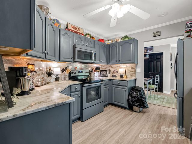 134 Downing Place, Lake Lure, NC 28746