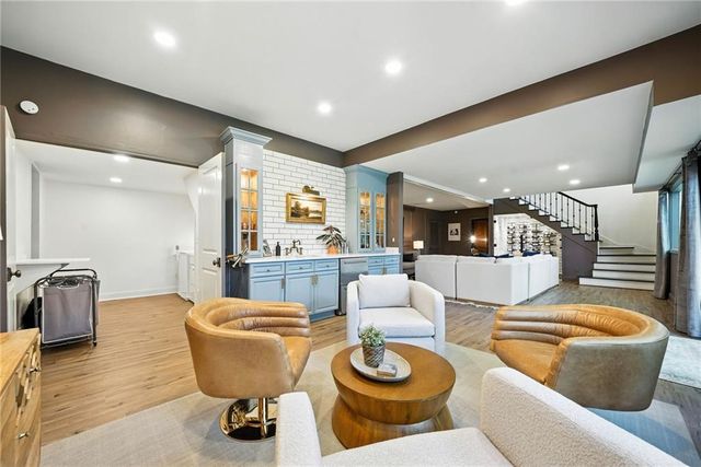 980 Buckhorn E, Atlanta, GA 30350