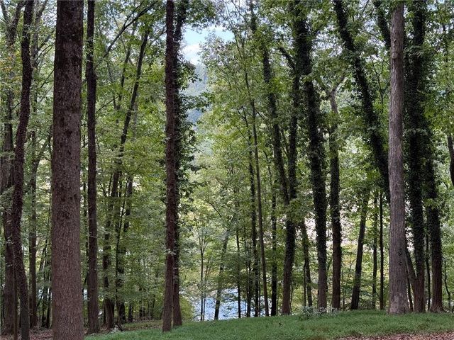 980 Buckhorn E, Atlanta, GA 30350