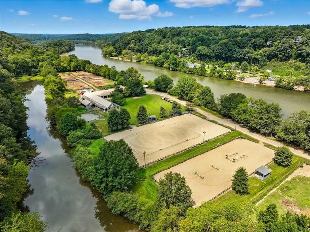 980 Buckhorn E, Atlanta, GA 30350