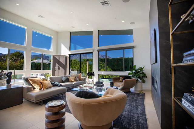 4499 Esplanade Lane, Palm Springs, CA 92262