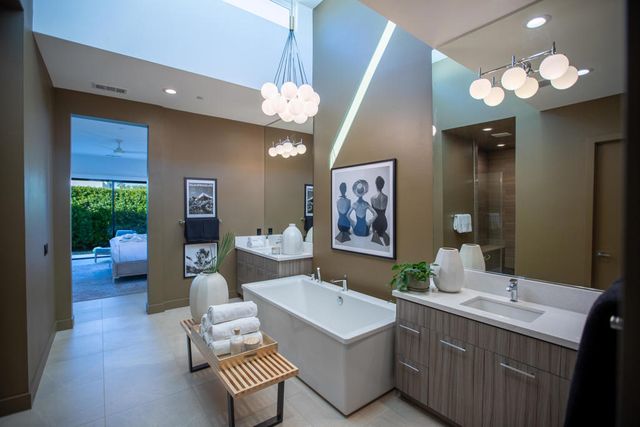 4499 Esplanade Lane, Palm Springs, CA 92262