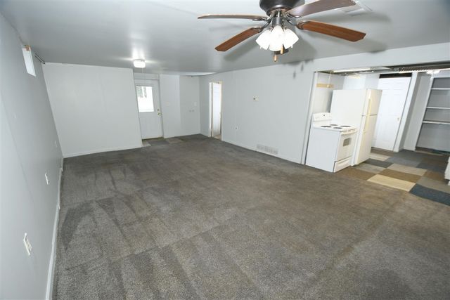 590 129th Avenue, Shelbyville, MI 49344