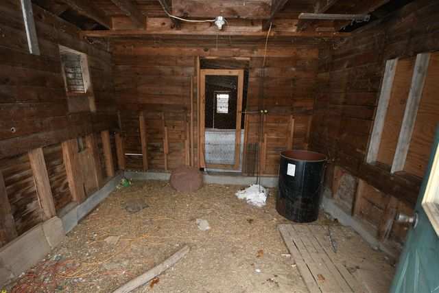 590 129th Avenue, Shelbyville, MI 49344