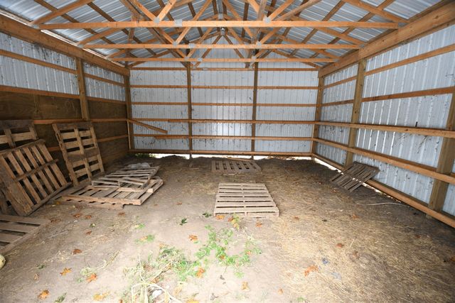 590 129th Avenue, Shelbyville, MI 49344