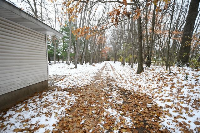 590 129th Avenue, Shelbyville, MI 49344