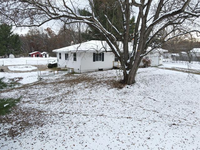 590 129th Avenue, Shelbyville, MI 49344