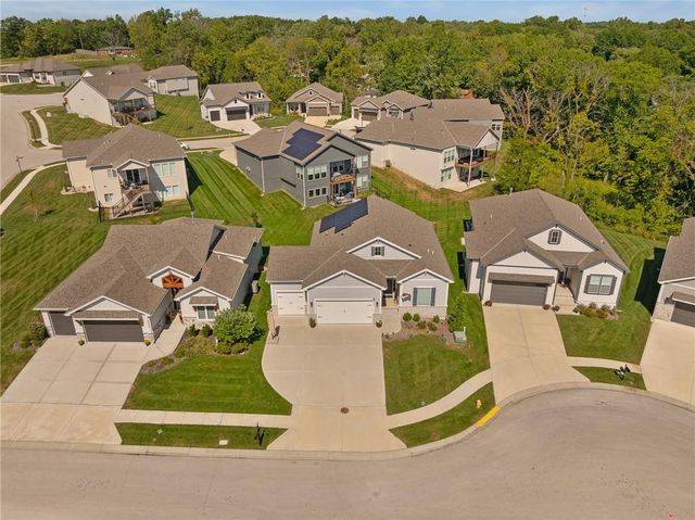 4530 NW 49th Court, Riverside, MO 64150