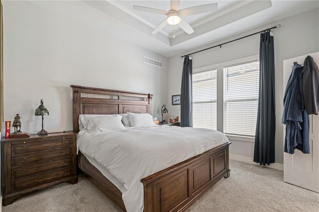 4530 NW 49th Court, Riverside, MO 64150