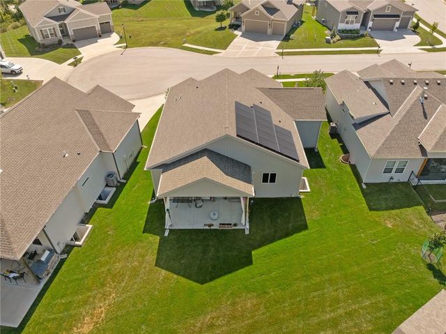 4530 NW 49th Court, Riverside, MO 64150