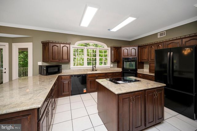 8609 LEE JACKSON, Spotsylvania, VA 22553