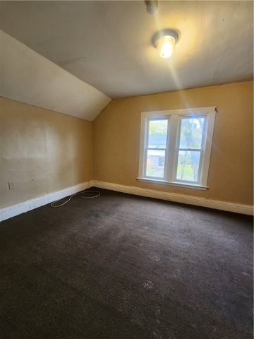 2 Hollister Street, Rochester, NY 14605