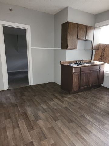 2 Hollister Street, Rochester, NY 14605