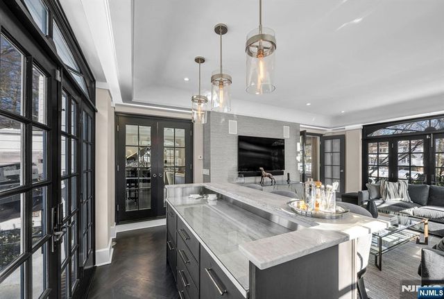 474 Heights Road, Ridgewood, NJ 07450