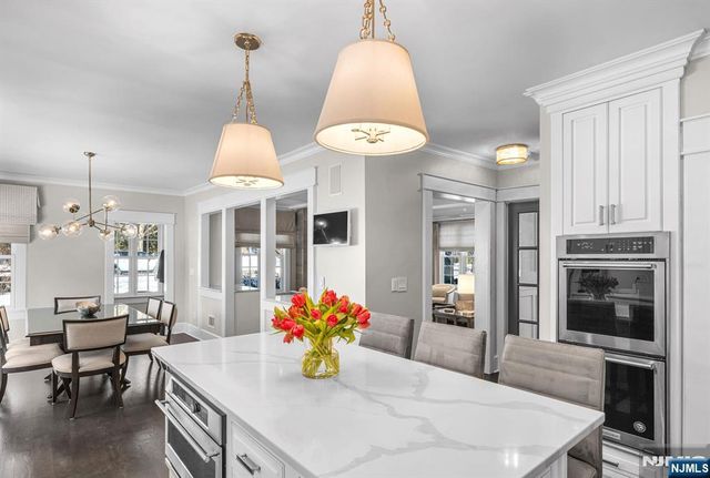 474 Heights Road, Ridgewood, NJ 07450