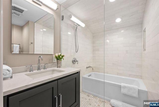 474 Heights Road, Ridgewood, NJ 07450