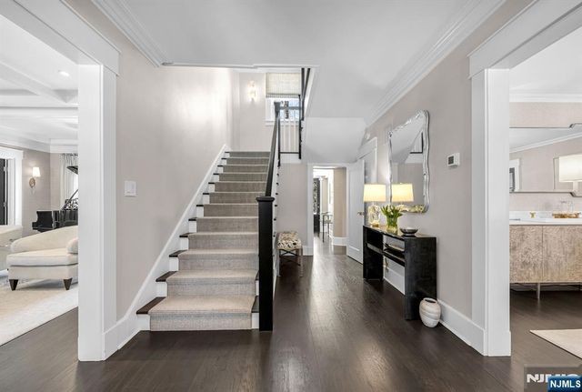 474 Heights Road, Ridgewood, NJ 07450