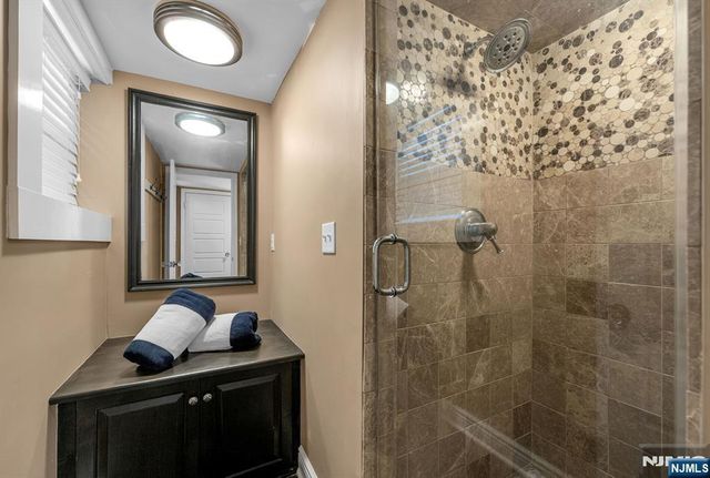 474 Heights Road, Ridgewood, NJ 07450