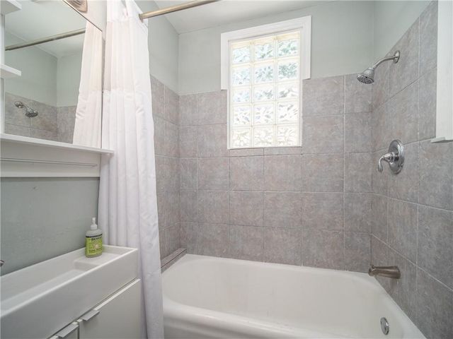 423 Mississippi Street, Lawrence, KS 66044