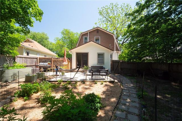 423 Mississippi Street, Lawrence, KS 66044
