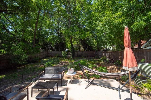 423 Mississippi Street, Lawrence, KS 66044