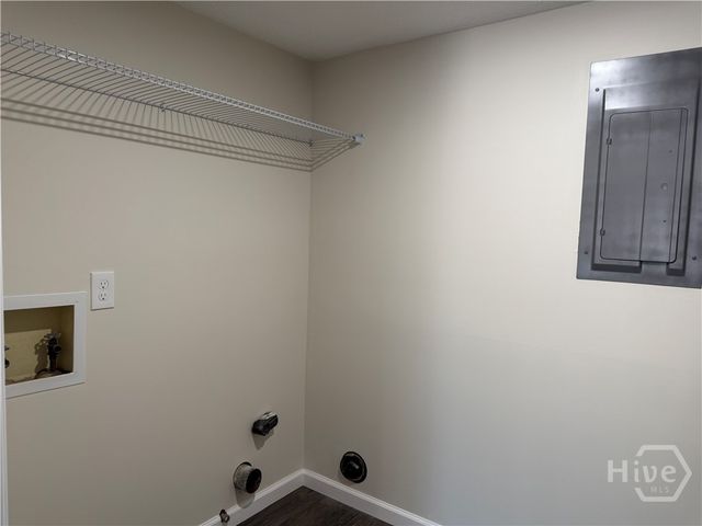 459 Mall Boulevard 88, Savannah, GA 31406