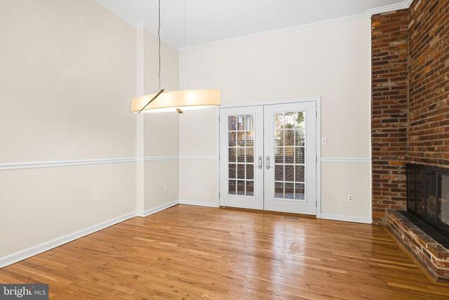 1115 LOMBARD ST, Philadelphia, PA 19147