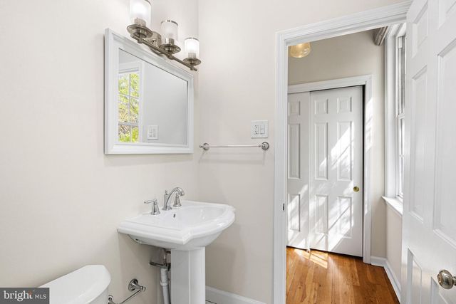 1115 LOMBARD ST, Philadelphia, PA 19147