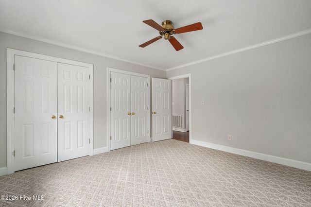 220 Red Fox Run Drive, Wallace, NC 28466